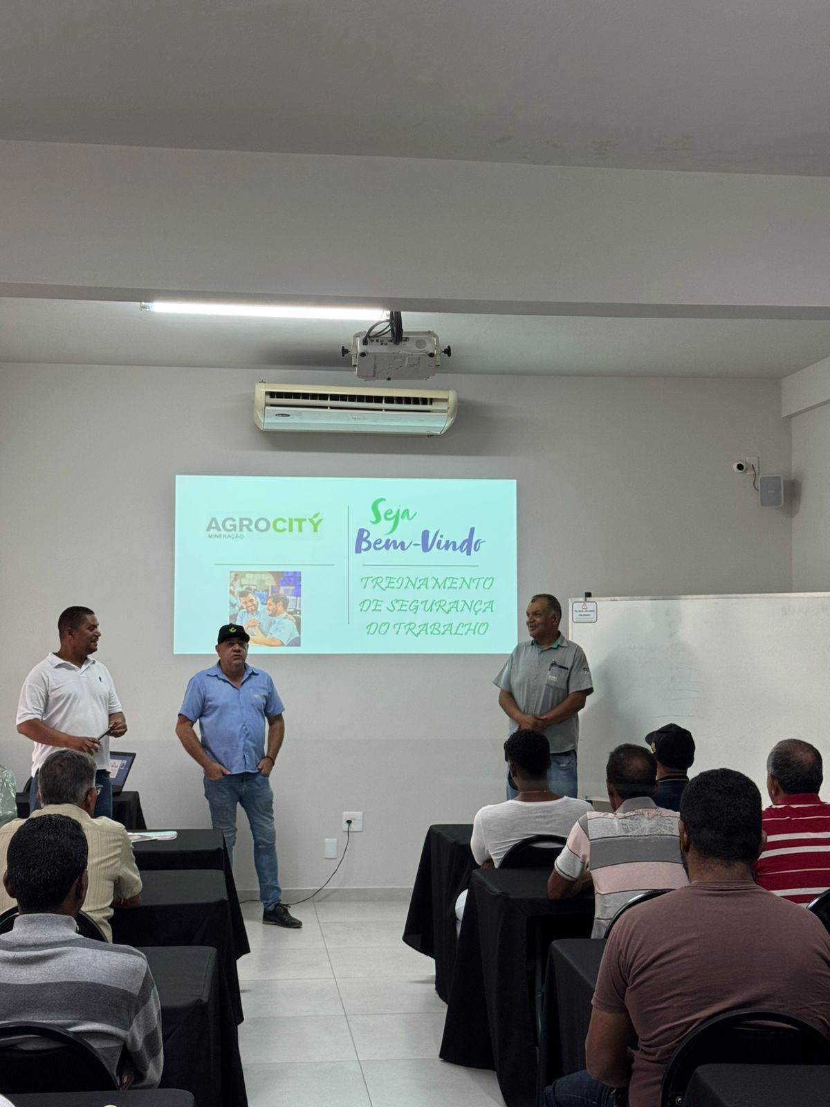 WhatsApp Image 2026-01-30 at 14.55.03 (1)